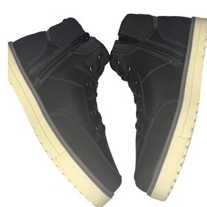 Thereabouts Boys' Boots Black Size 3 Medium with Zippers New-‎ no box